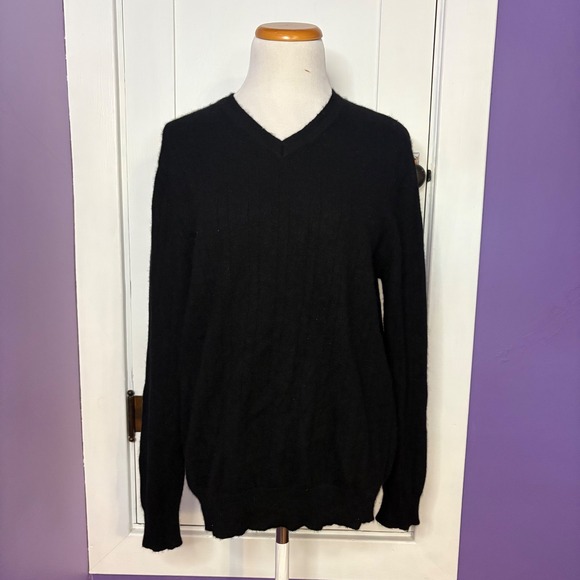 Cezani Men 100% Cashmere‎ Sweater V-Neck Fine 2 Ply Soft Pullover Black Large - Picture 1 of 6
